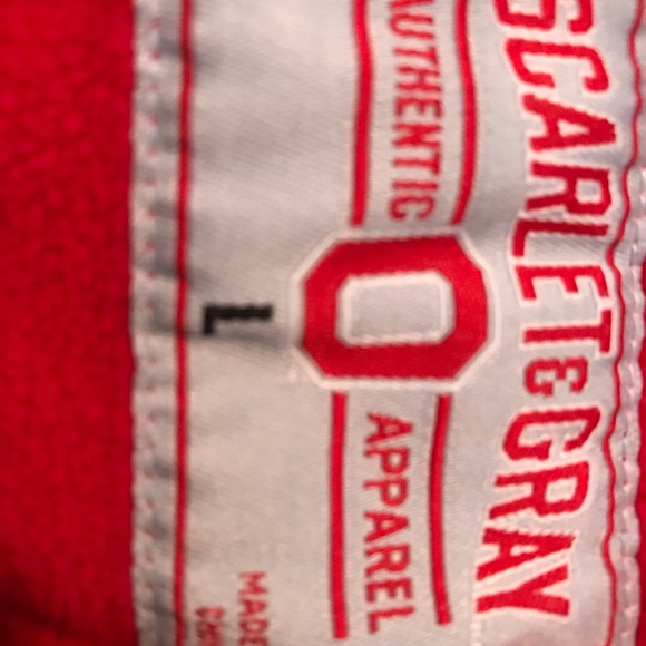 Scarlet & Gray Ohio State Buckeyes Hoodie - Picture 3 of 3